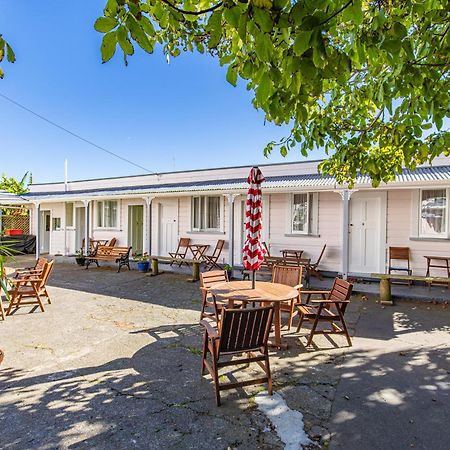 Braemar House B&B And Yha Hostel Уангануй Екстериор снимка