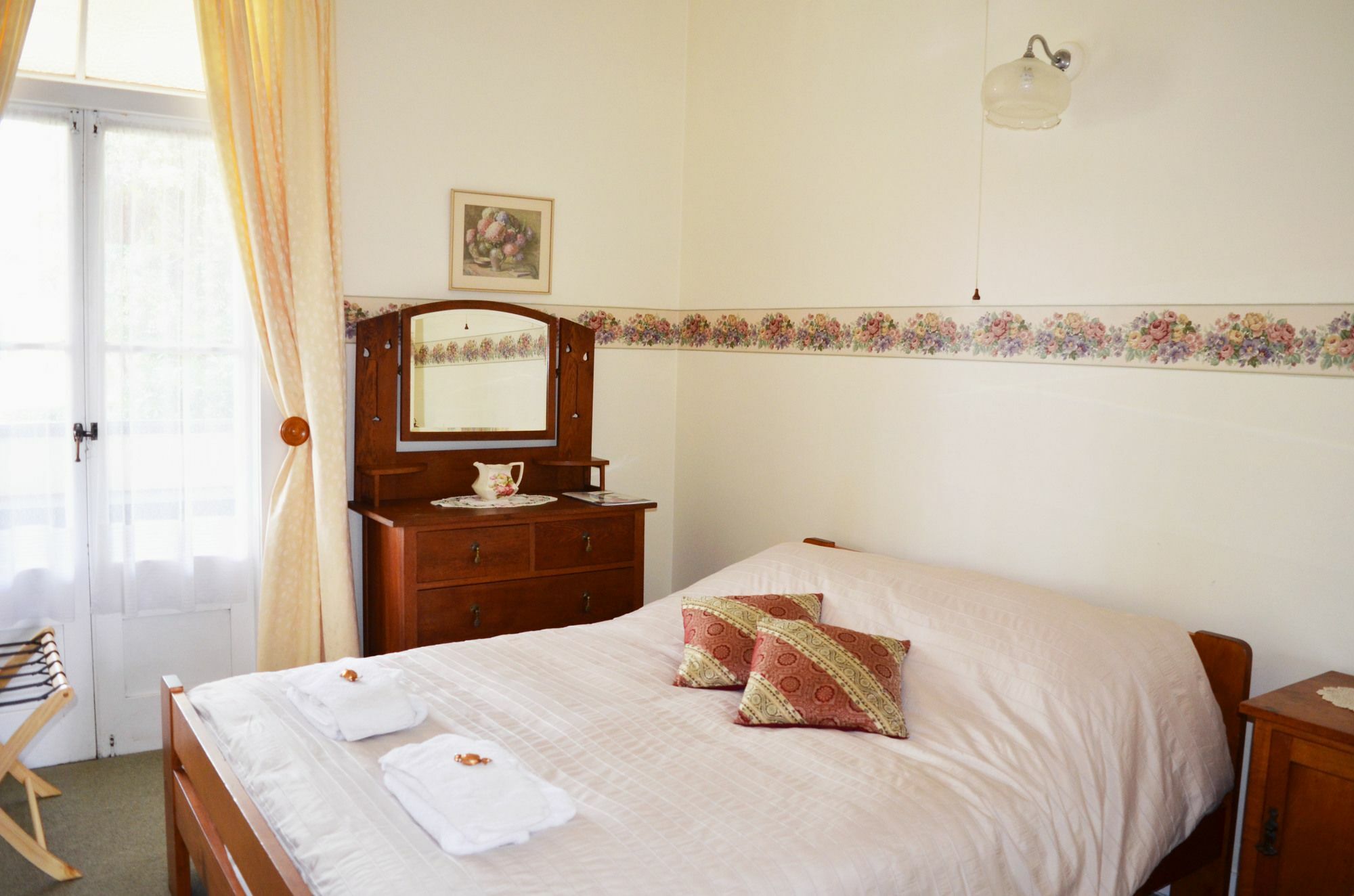 Braemar House B&B And Yha Hostel Уангануй Екстериор снимка